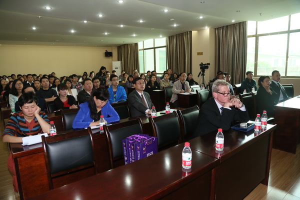 http://www.gmc.edu.cn/_mediafile/gmc/2014/05/13/1gf2ujjupu.jpg