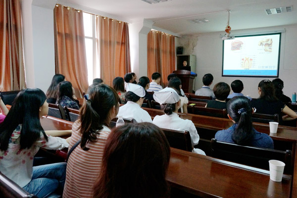 http://www.gmc.edu.cn/_mediafile/gmc/2014/06/05/2bxmn87f9a.jpg