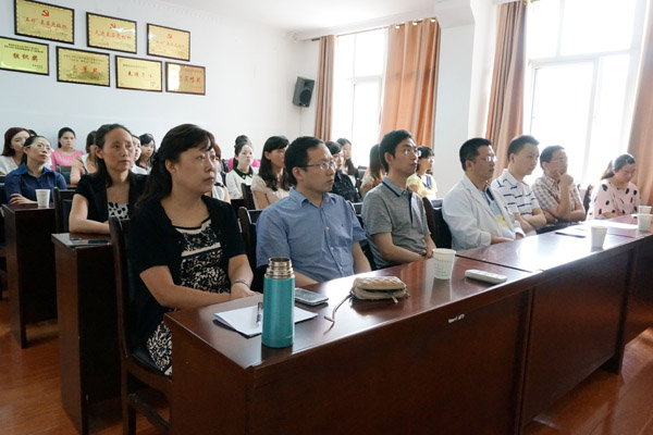 http://www.gmc.edu.cn/_mediafile/gmc/2014/06/05/3htu3ypf9e.jpg