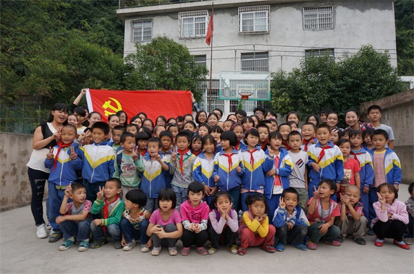 http://www.gmc.edu.cn/_mediafile/gmc/2014/09/28/2u4hhwku76.jpg